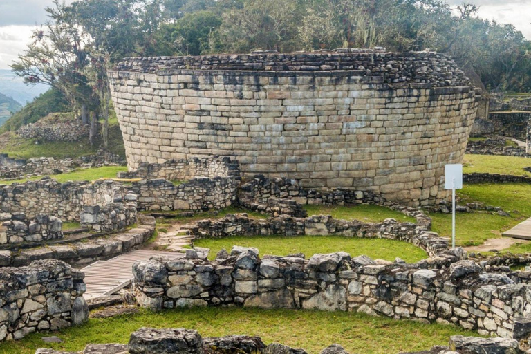 Von Amazonas: Chachapoyas ganztägig