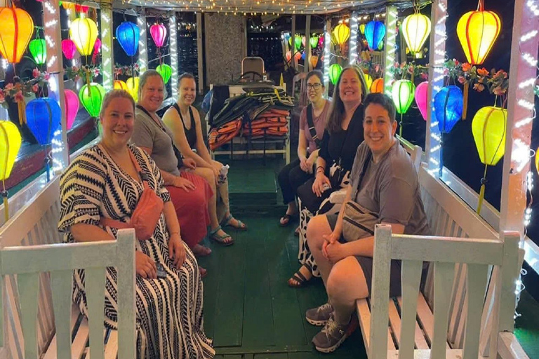 Hoi An Private Lantern Cruise by Romantic Sunset/Night HoiAn Lantern Cruise Private/Sunset/Sunrise/Lighting Lantern