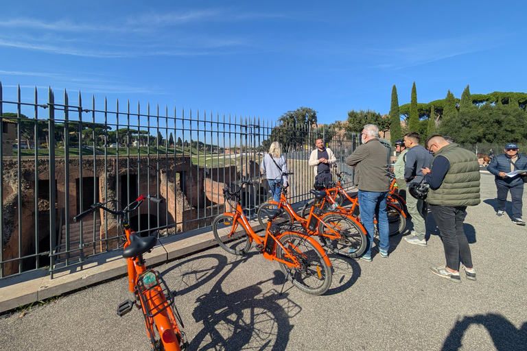 Roma: tour guiado en bici o bici eléctrica con guía localOpción de bicicleta
