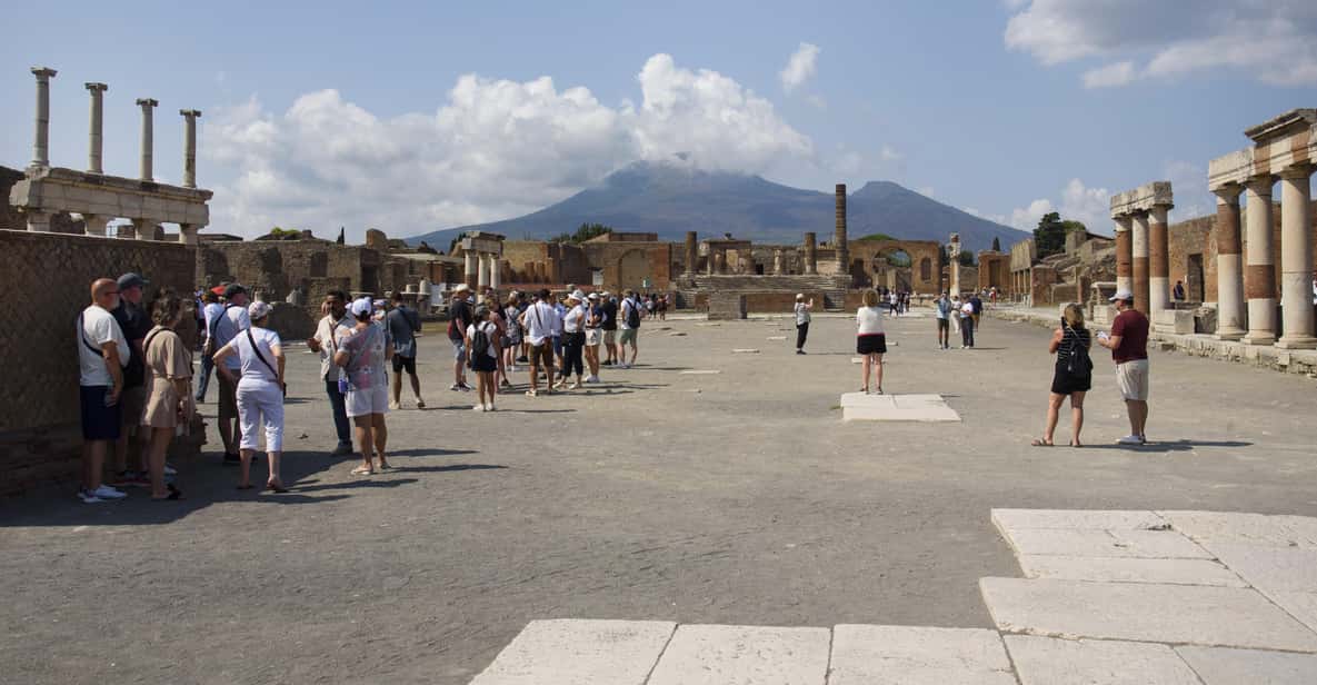 Afbeelding 16 van Vanuit Sorrento: Rondleiding Pompeii en Vesuvius met lunch