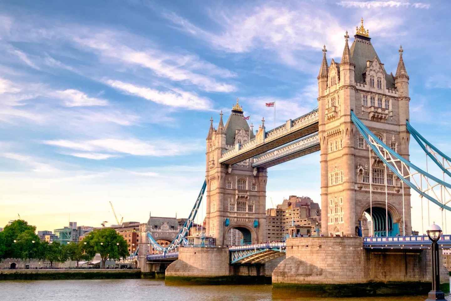 Southampton Port to Hotel/Heathrow Airport--Private Transfer