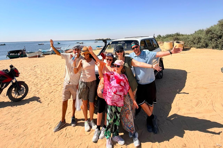 From Cairo: 4x4 Desert Safari, Waterfalls & Magic Lake Shared Tour: Wadi El Rayan, Magic Lake & Lake Qarun, Jeep