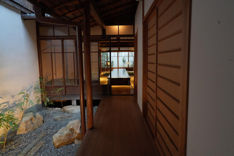 One Hour Geisha Show and Kitano Tenmangu Shrine in Kyoto