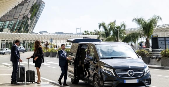 Privater Flughafentransfer Split = Split Transfer (beide Wege möglich)