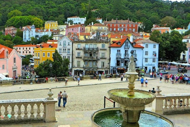 From Sintra Palaces to Lisbon Streets: Two Worlds in One Day