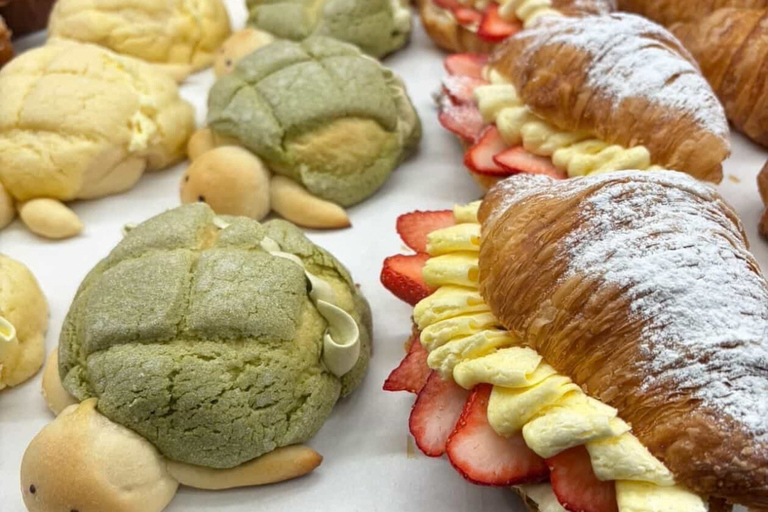 Osaka: Guided Local Food Tour with a Ninja Guide ( Spy )