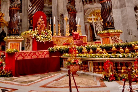 St.Peter’s Basilica tour, Grottoes, papal tomb & Dome access Guided tour of St.Peter’s Basilica, Grottoes, papal tomb.