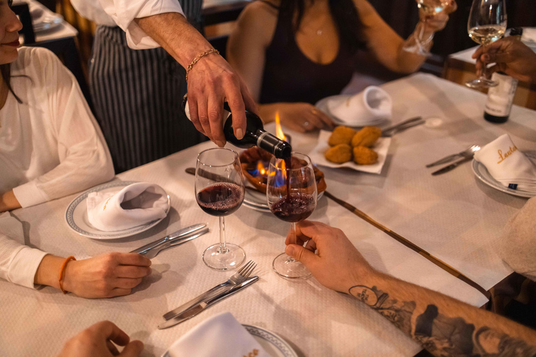 Lisbon: Graça Food & Wine Tour in Traditional Taverns Food & Wine Walking Tour