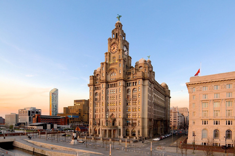 Liverpool: Guided Walking Tour of Belonging & Resilience