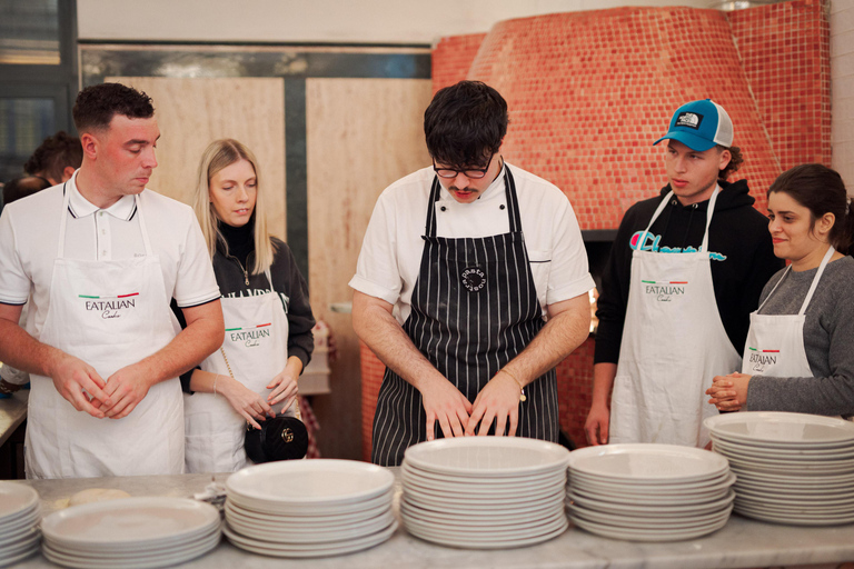 Rome: Pizza and Tiramisu Cooking Class near Piazza Navona