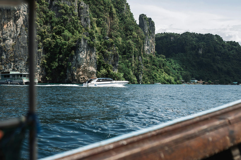 Phi Phi: Barco privado de cauda longa para Maya Bay e a ilha Bmboo