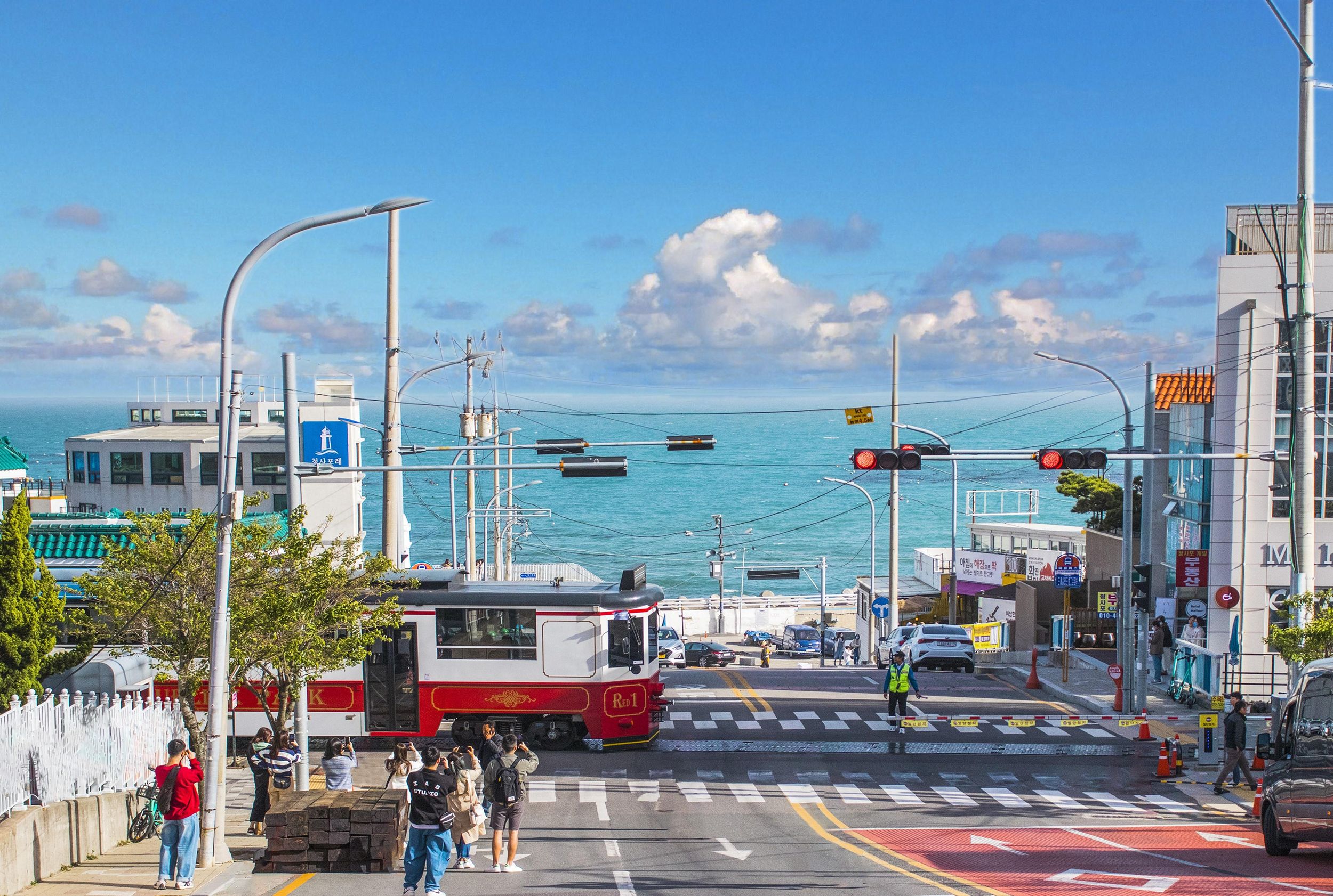 Busan: Küstenjuwelen, Strandzug, Kulturdorf & mehr