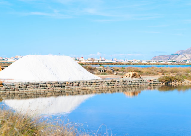 Trapani: Tour of the Salt Pans and Sunset, including a Visit to the Salt Museum