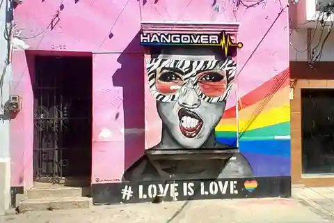 Visita ao Graffiti de Santa Marta: Arte urbana e cultura