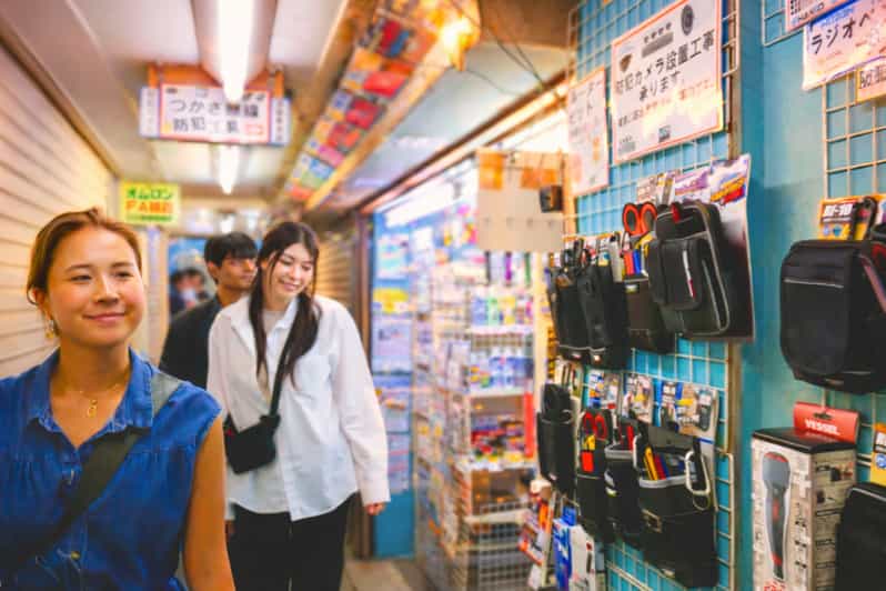 Tokio Akihabara: Anime-Kultur, Retro-Spiel & Besuch im Maid-Café