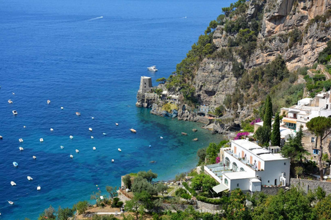 Wintertour Napels: Ferryboot ticket naar Amalfi en Positano - Wintertour