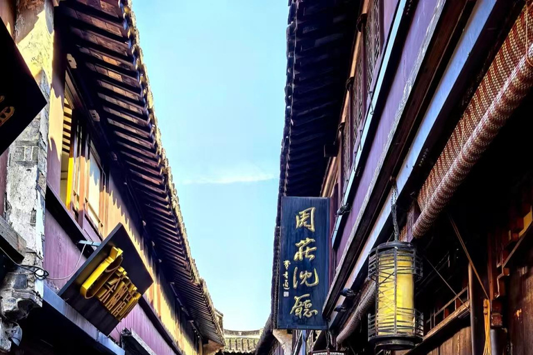 Suzhou: Zhouzhuang Water Town Entry Ticket