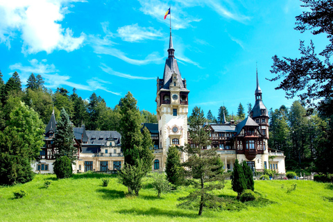 Private 1-Day Minivan Tour: Peles, Dracula Castle & Brasov 8 PLACES: Peles Castle, Bran Castle, & Brasov Full-Day Tour