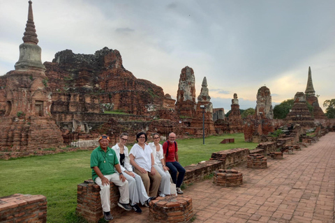 Bangkok: Ayutthaya Temples & Royal Palace Bus Tour