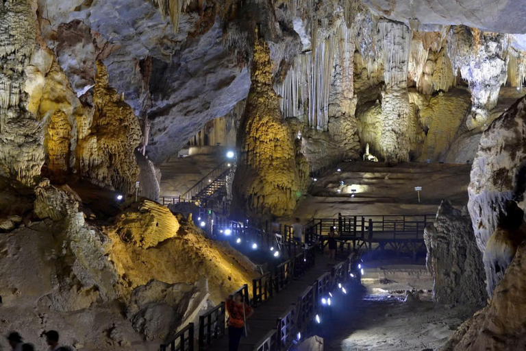 From Hue: Botanic Garden, Paradise Cave, Phong Nha Cave Tour