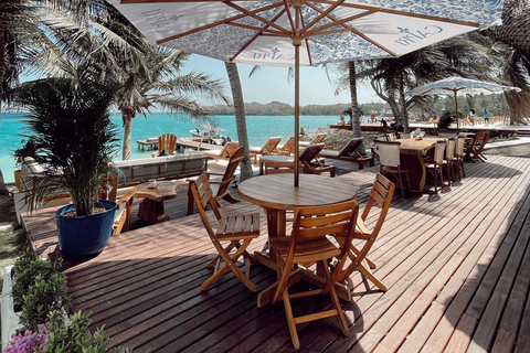 Cartagena: Rosario Islands Boat Tour in Capri Beach Club