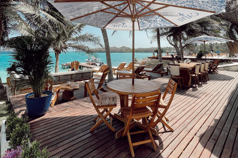 Cartagena: Rosario Islands Boat Tour in Capri Beach Club