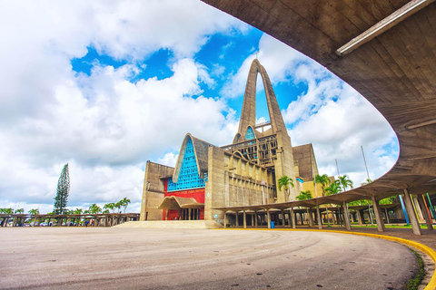 Punta Cana: Tour de la ciudad de Higuey - Visita a la Catedral Basílica