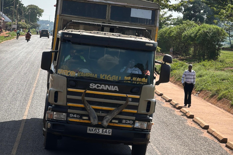 The Ultimate 8-Day East African Tour (Kenya-Uganda-Rwanda)