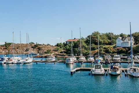 Gothenburg: Archipelago Cruise with Swedish Fika (Guided)