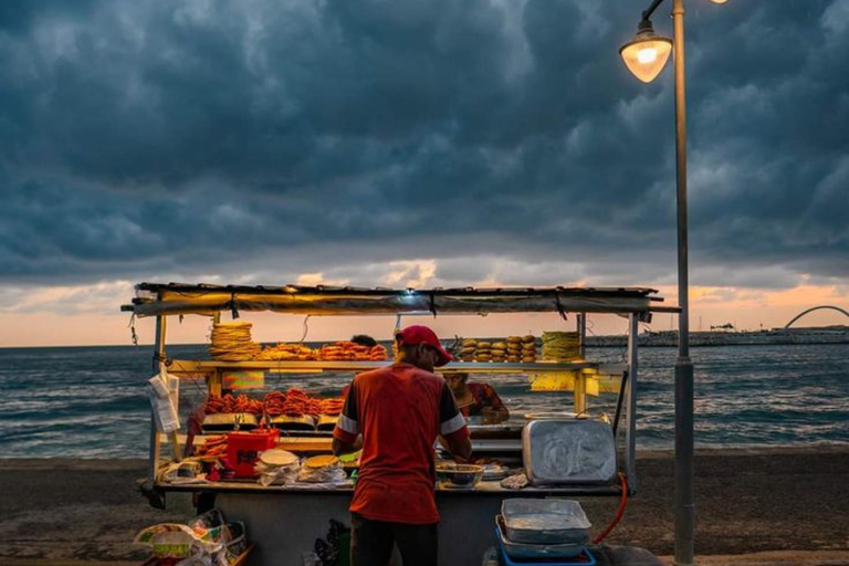 Colombo: Private Tuk-Tuk City Tour with Guide & Tickets Colombo: Private Tuk-Tuk Tour & Authentic Ceylon Tea Tasting