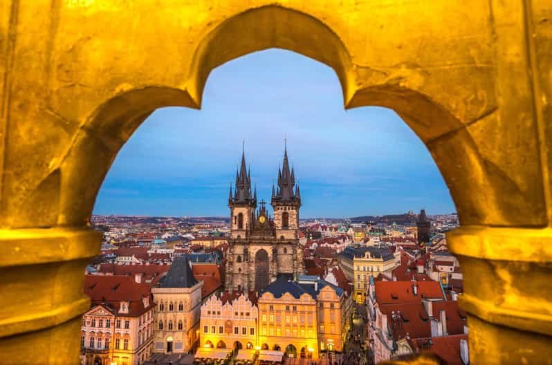Privérondleiding door de oude binnenstad van Praag met de Zizkov-tv-toren