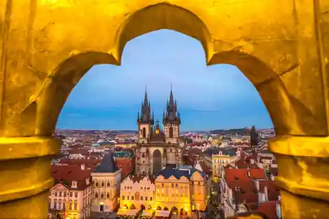 Privérondleiding door de oude binnenstad van Praag met de Zizkov-tv-toren