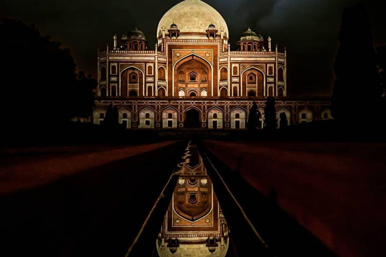 Delhi: prywatna wycieczka nocna do grobowca Humajuna i ogrodu Sundar NurseryDelhi: prywatna wycieczka nocna do grobowca Humajuna i szkółki Sundar