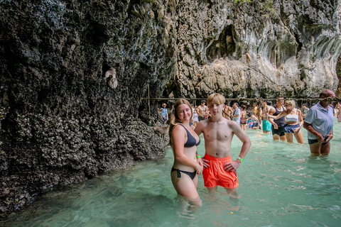 Phi Phi: One Day Speed Boat to Maya Bay with Snorkeling