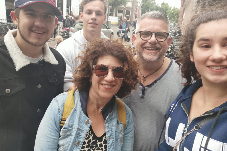 Zwolle: Team Up for a Playful Tour of Zwolle Zwolle: Team Up for a Playful Tour of Delft