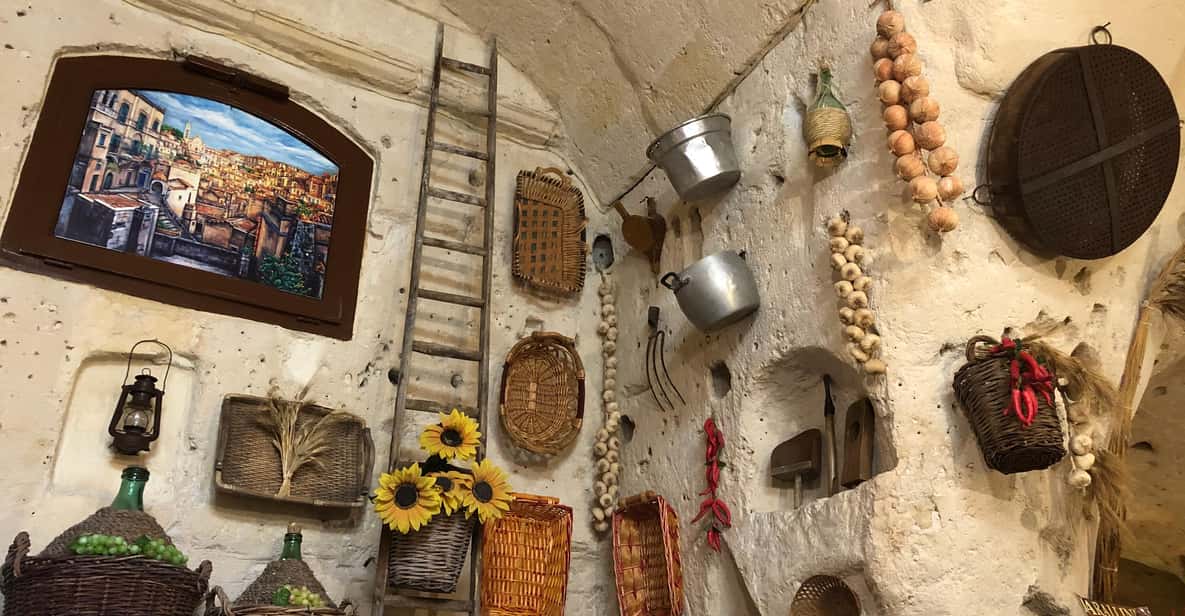 Afbeelding 44 van Matera: Proeverij van lokale producten en wijn in oude grotten in de Sassi