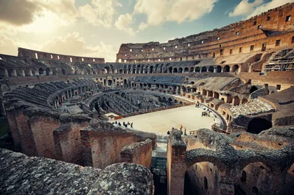 Tour am frühen Abend: Kolosseum, Forum im Freien & Trevi-Brunnen Tour am frühen Abend: Kolosseum, Forum im Freien & Trevi-Brunnen