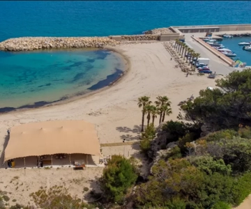 Salou/Cambrils: Cala Calafat: 1-dniowa wycieczka łodzią z napojami
