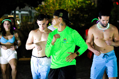 San Juan: Glow Kayak Tour and Salsa Experience on The beach