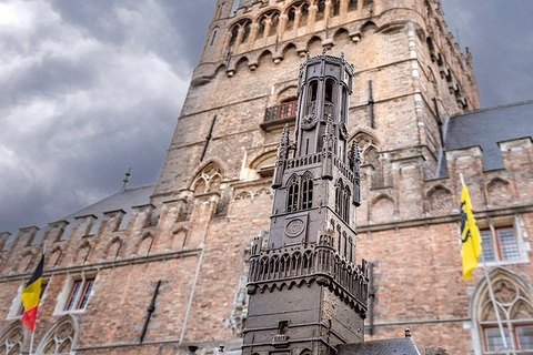 Bruges: Backstage Pass City Tour with Chocolate & Waffles