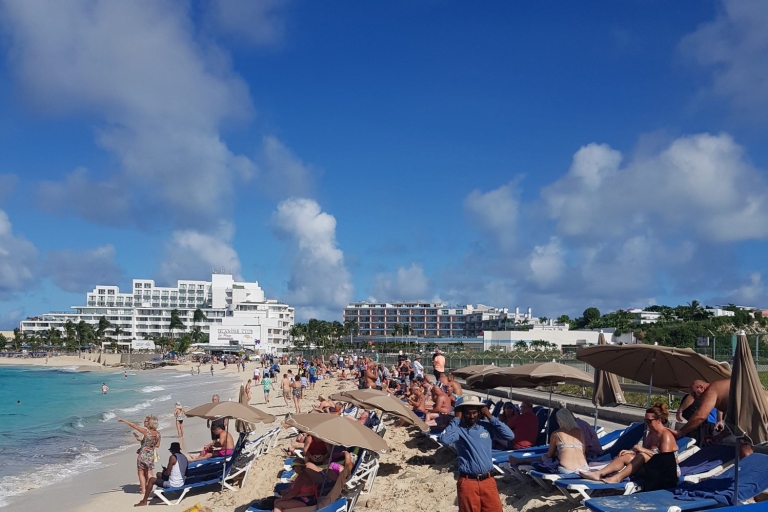 St. Maarten: Tour de playa y compras en autobúsSt. Maarten: Recorrido guiado por la playa y las compras en autobús