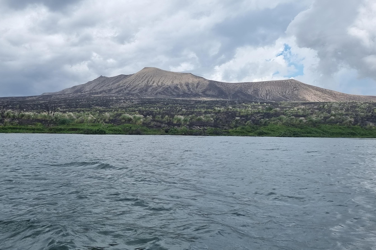 私人观光：大雅台高地和塔尔火山游船私人观光：大雅台中部地区和塔尔火山游船