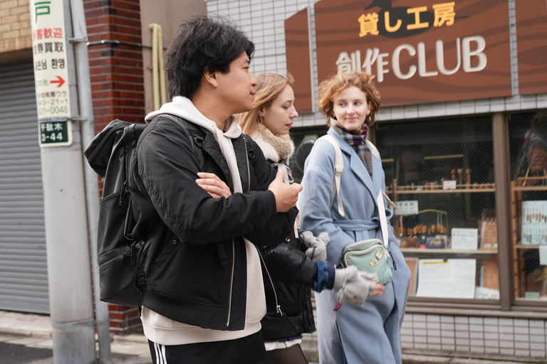 Tsukiji Food & History Walking Tour with a Friendly Guide