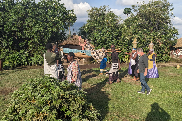 Ab Kigali: 1-tägiger Besuch des Kulturdorfes Iby&#039;Iwacu