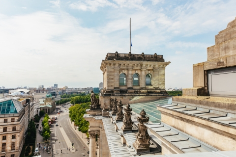 Berlin: Rooftop-Frühstück bei Käfer in der Reichstagskuppel