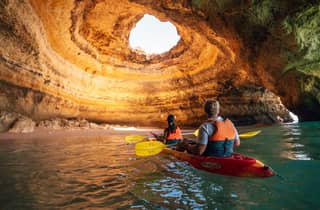 Benagil: tour in kayak della Grotta di Benagil, della Grotta dei Pirati e della Grotta del Mostro