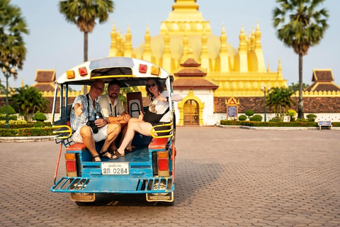 Vientiane: Guided City Tour by Tuk-Tuk with Entry Tickets