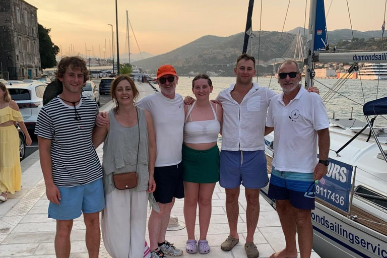 دوبروفنيك - جولة خاصة لمدة نصف يوم بالقارب الشراعي إلى جزر إلافيتي