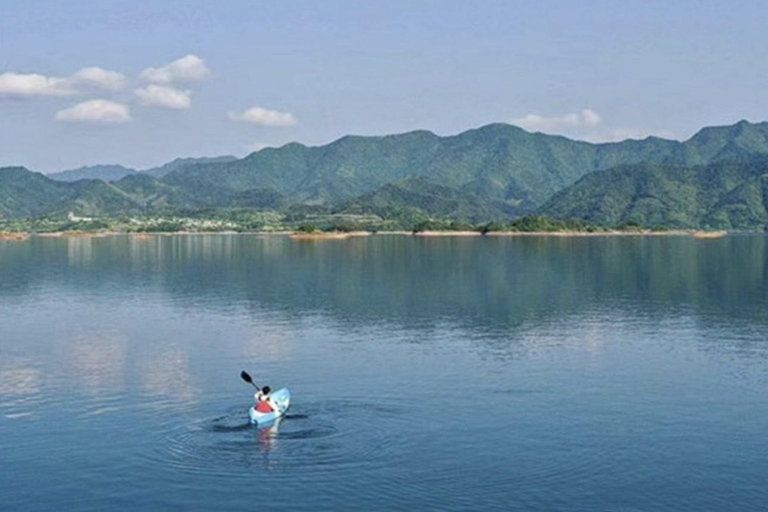 Hangzhou: Qiandao Lake Forest & Kayak Private Day Trip
