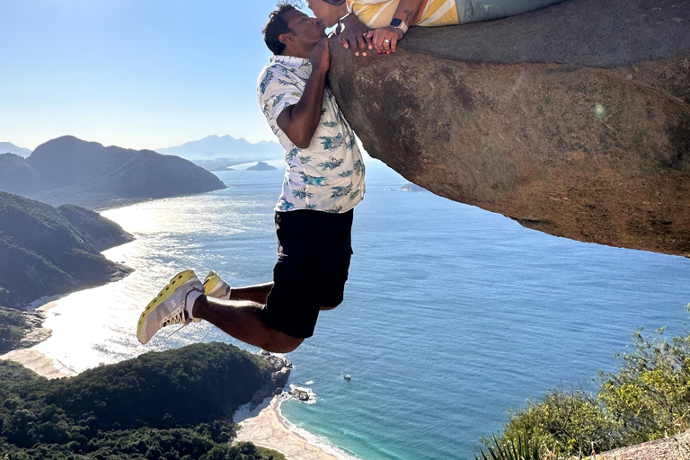 Rio de Janeiro: Pedra do Telégrafo pad en strandstop